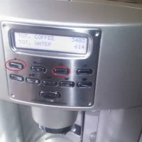 DeLonghi coffee machine showing counter status on display